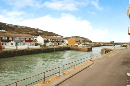 Cayforth, 2 bedroom  Flat for sale, £229,950