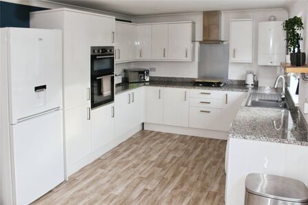 Gwel Kann, 3 bedroom Semi Detached House to rent, £1,500 pcm