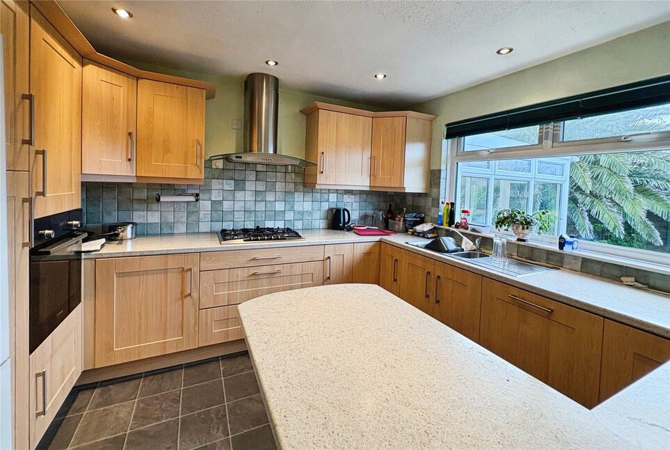 Kitchen / Breakfast Room