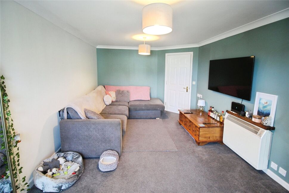Lounge / Dining Room