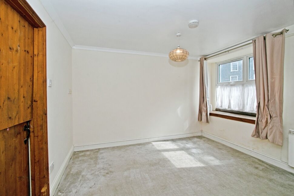 Lounge / Dining Room