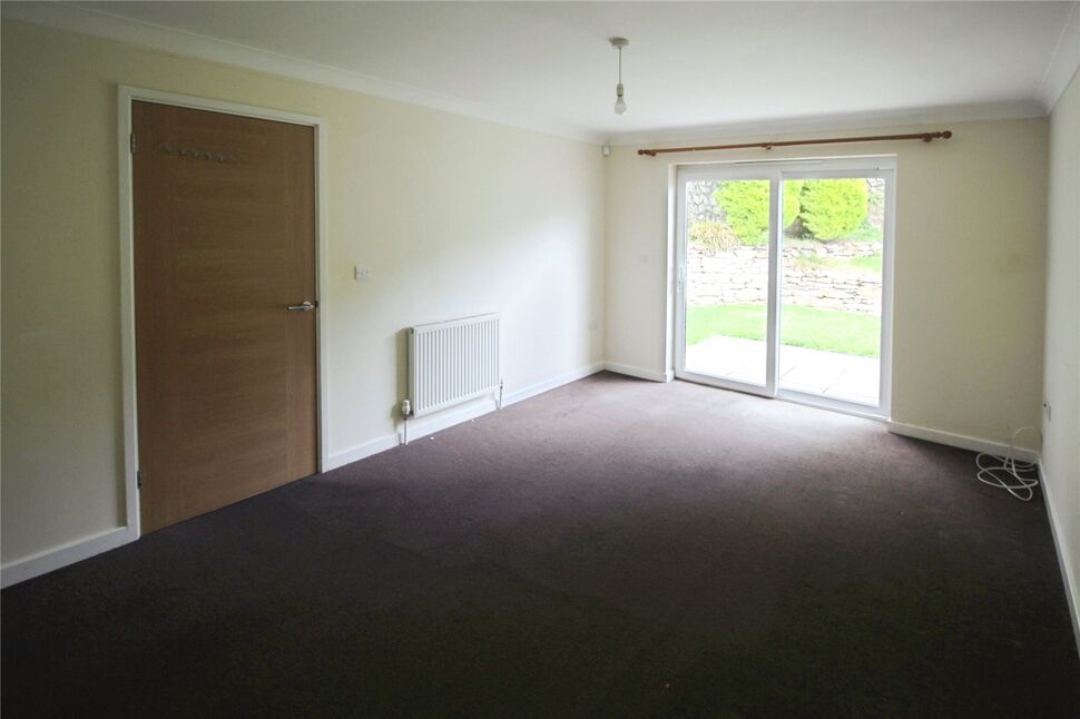 Lounge / Dining Room