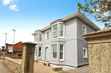 2 bedroom  Flat for sale