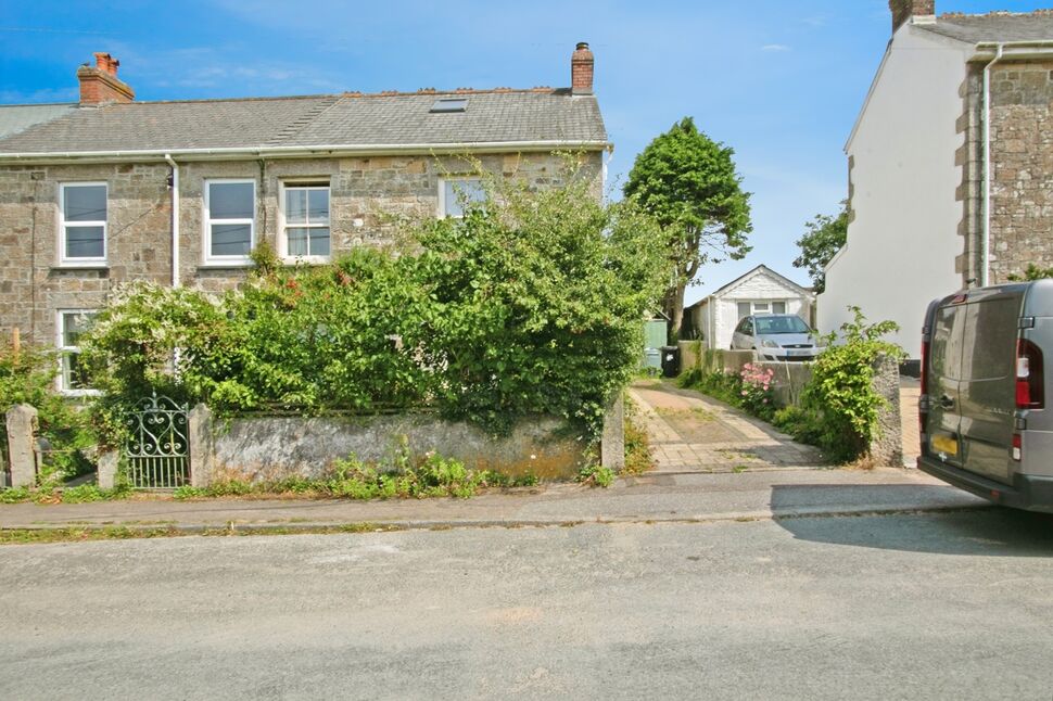 3 bedroom End Terrace House for sale