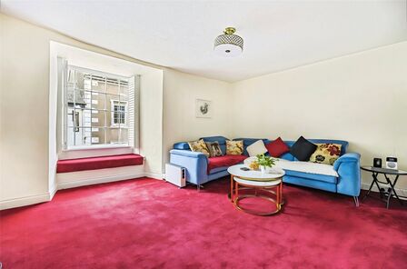 2 bedroom  Flat to rent