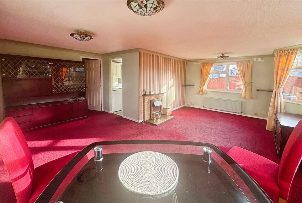 Lounge / Dining Room