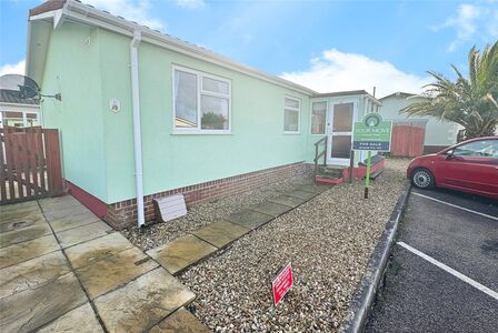 2 bedroom Detached Property for sale