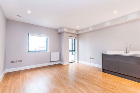 1 bedroom  Flat to rent
