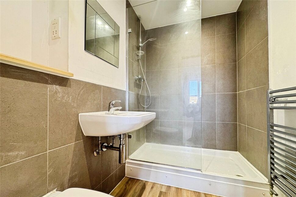 En-Suite Bathroom