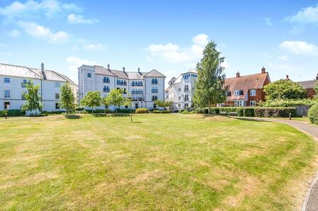 3 bedroom Flat for sale