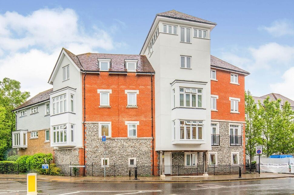 1 bedroom  Flat to rent