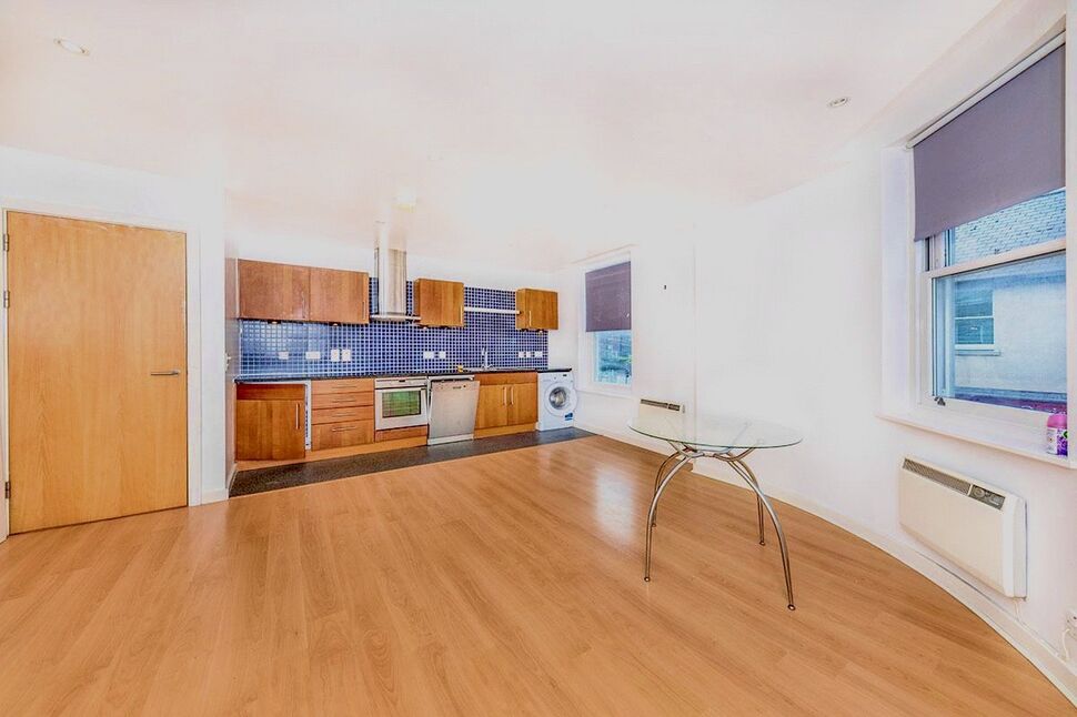 Main image of 1 bedroom Flat for sale, Riding Gate Place, Watling Street, Kent, CT1