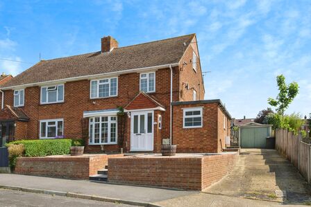 McCarthy Avenue, 4 bedroom Semi Detached House for sale, £400,000
