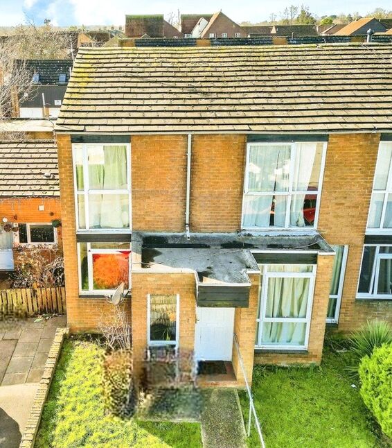 3 bedroom Mid Terrace House for sale, Pine Tree Avenue, Canterbury, CT2