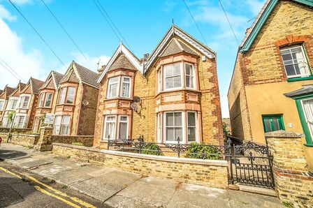 Beverley Road, 3 bedroom Semi Detached House for sale, £400,000
