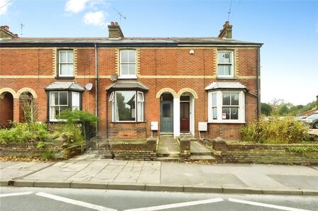 St. Stephens Road, 4 bedroom Mid Terrace House to rent, &pound;1,850 pcm