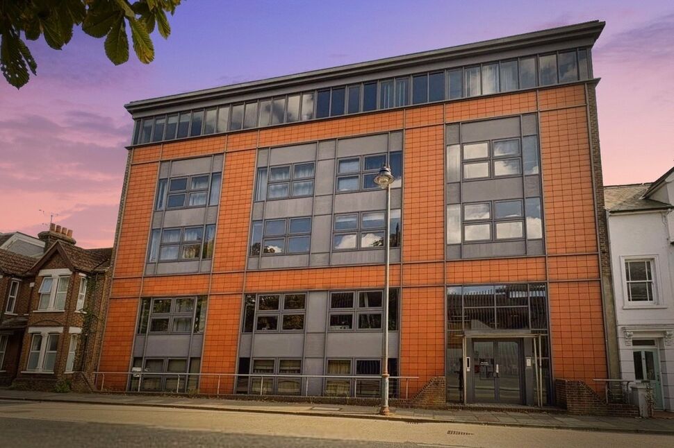 Main image of 2 bedroom Flat to rent, Station Road West, Canterbury, Kent, CT2
