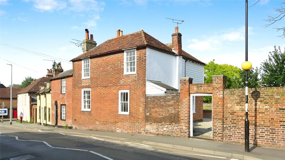 Main image of 5 bedroom Semi Detached House to rent, Forty Acres Road, Canterbury, Kent, CT2