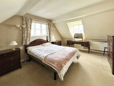 Oaten Hill, 3 bedroom End Terrace House for sale, £450,000