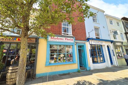 Palace Street, 2 bedroom  Flat to rent, £1,200 pcm