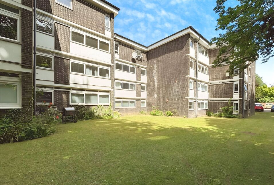 Main image of 2 bedroom Flat for sale, New Dover Road, Canterbury, Kent, CT1