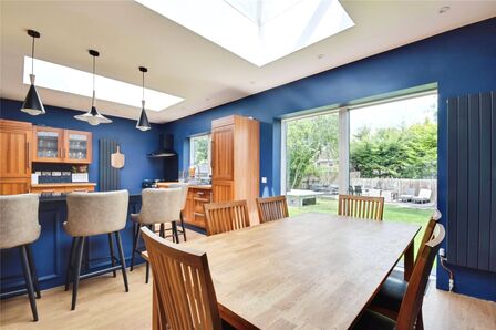 Old Dover Road, 5 bedroom Detached House for sale, £985,000