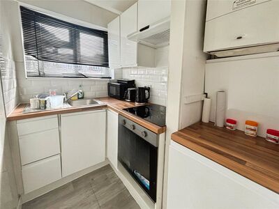 1 bedroom  Flat for sale