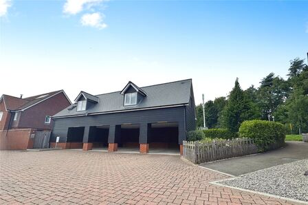 Bagham Place, 1 bedroom Detached House to rent, £1,600 pcm