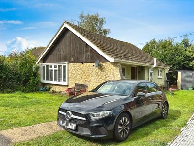 3 bedroom Semi Detached Bungalow for sale