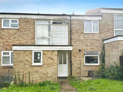 3 bedroom Mid Terrace House for sale