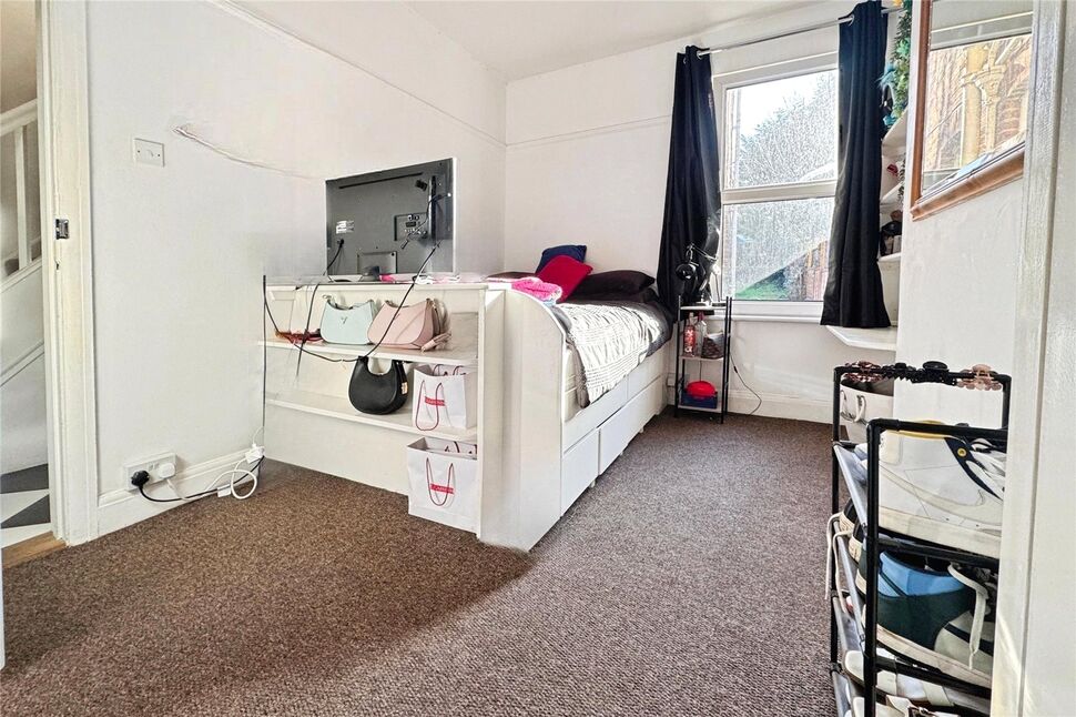 Main image of 1 bedroom Mid Terrace Room to rent, St. Martins Road, Canterbury, Kent, CT1