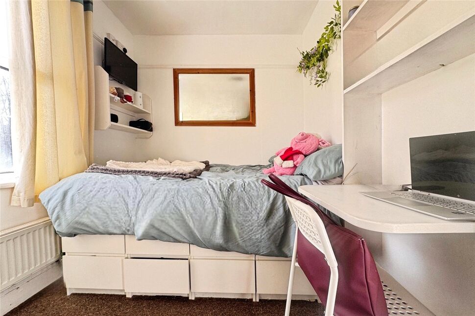 1 bedroom Room to rent