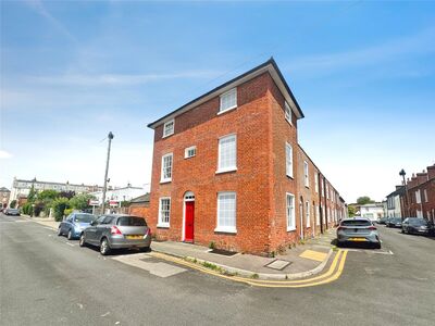 New Street, 4 bedroom End Terrace House to rent, &pound;1,800 pcm
