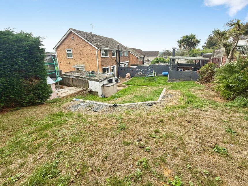 Main image of 3 bedroom Semi Detached House for sale, Sleigh Road, Sturry, Kent, CT2