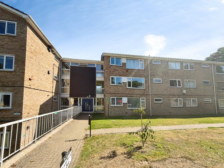 Main image of 2 bedroom Flat to rent, Old Dover Road, Canterbury, Kent, CT1