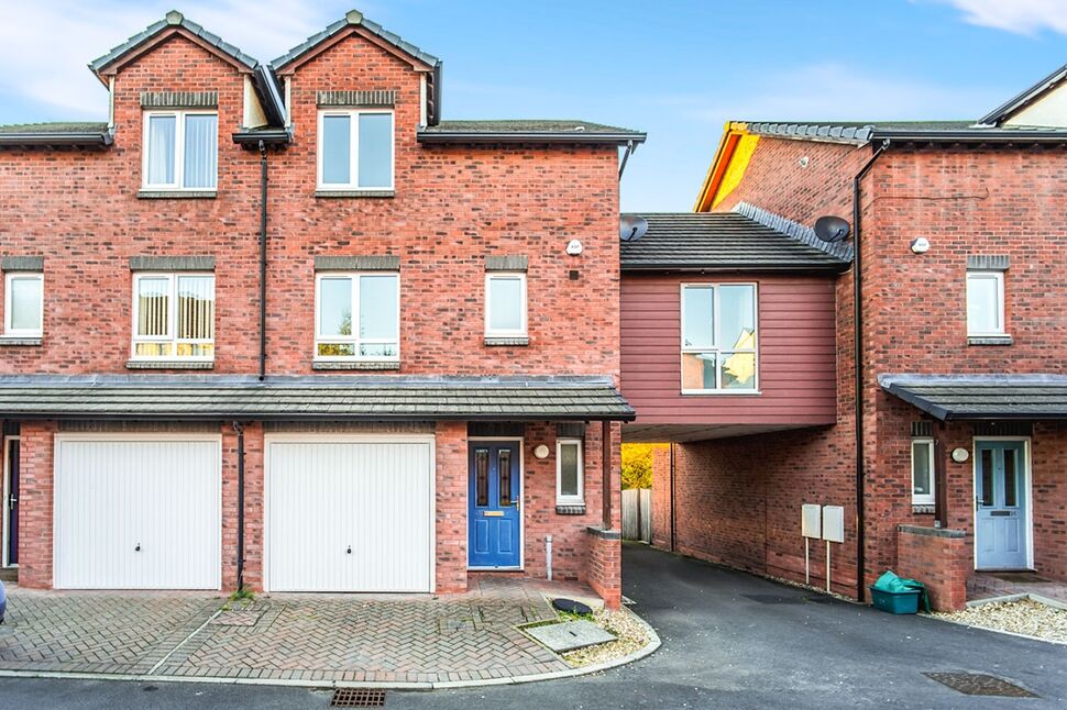 Main image of 3 bedroom Mid Terrace House to rent, St. Josephs Gardens, Carlisle, CA1