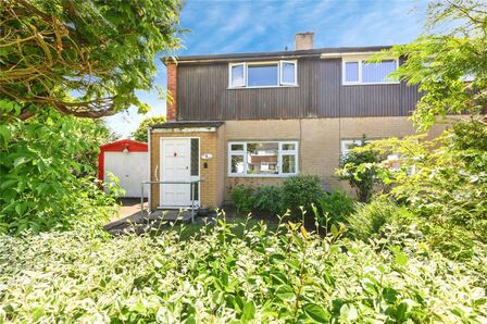 Woodend Drive, 2 bedroom Semi Detached House for sale, £145,000