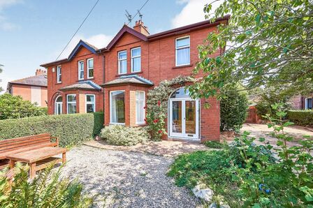 Scotby Road, 4 bedroom Semi Detached House to rent, &pound;1,500 pcm