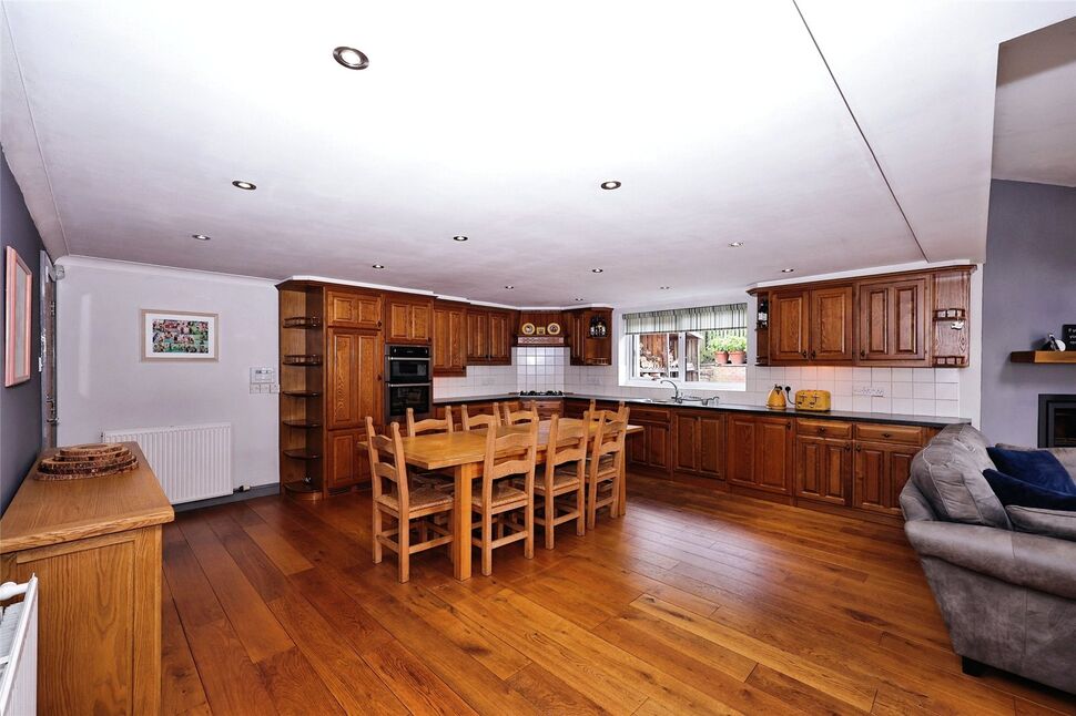 6 bedroom Detached House for sale, Lansdowne Court, Carlisle, CA3 £