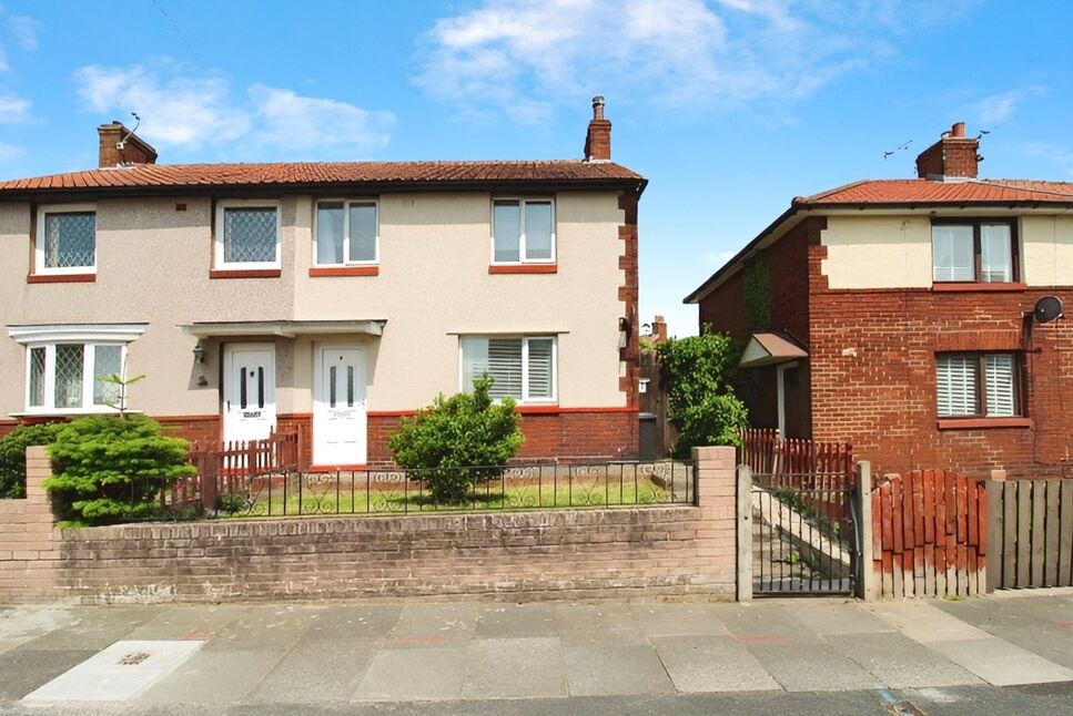 3 bedroom Semi Detached House to rent