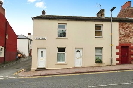 2 bedroom End Terrace House to rent
