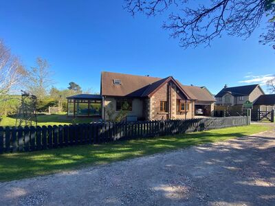 Alby Orchard, 3 bedroom Detached Bungalow for sale, £400,000