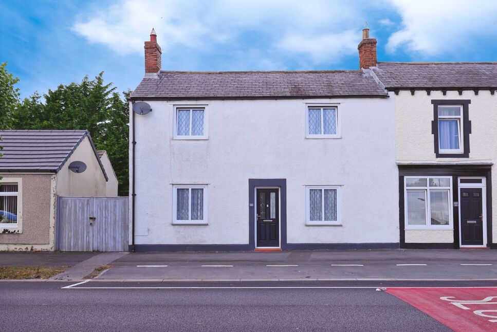 Main image of 2 bedroom End Terrace House for sale, Swan Street, Longtown, Cumbria, CA6