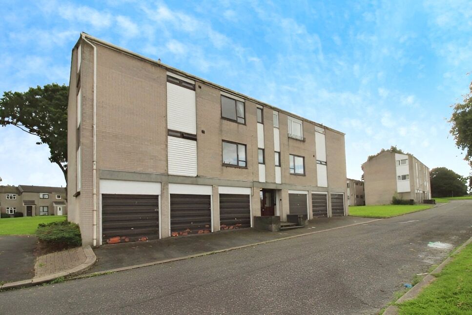 2 bedroom  Flat for sale