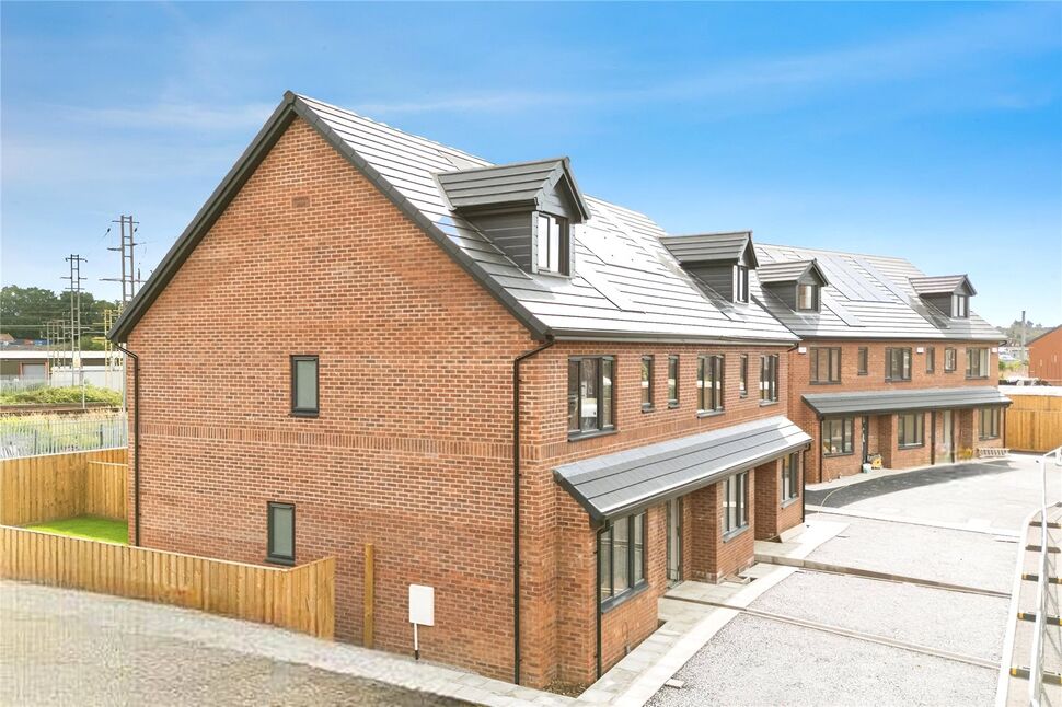 Main image of 3 bedroom Semi Detached House for sale, Bridge End Terrace, Carlisle, Cumbria, CA2