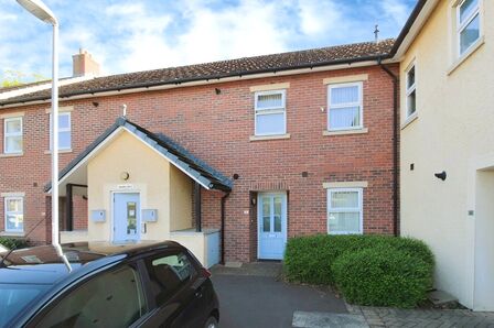 2 bedroom  Flat to rent