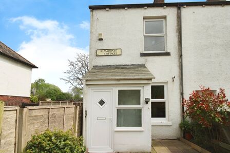 2 bedroom End Terrace House to rent