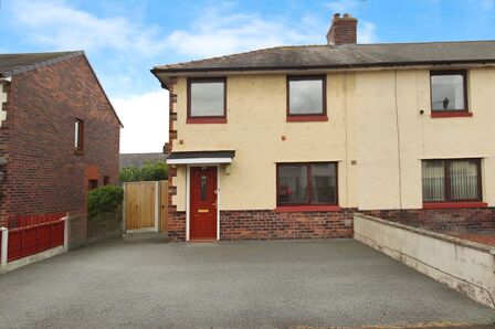 Waldegrave Road, 3 bedroom End Terrace House to rent, £825 pcm