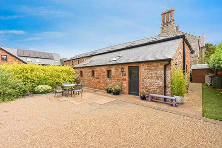 3 bedroom End Terrace House for sale