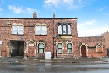 1 bedroom  Flat for sale